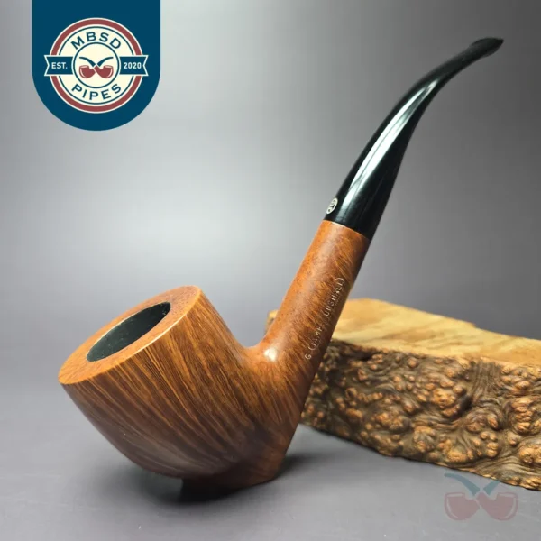 James Upshall G Grade Smooth Cavalier Sitter Estate Briar Pipe, English Estates