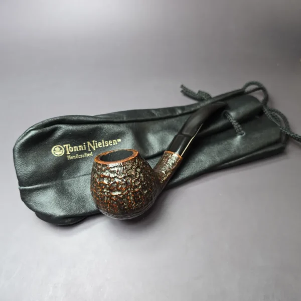 Tonni Nielsen Sandblasted Apple Estate Briar Pipe, Danish Estates - Image 2