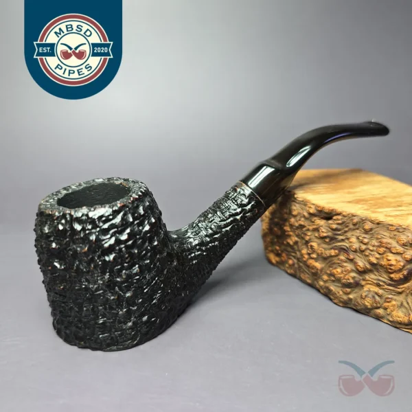 Vendome 40 Rusticated Pot Sitter Estate Briar Pipe, French Estates