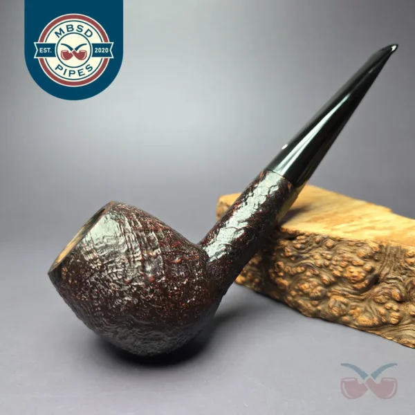 Dunhill 1973 Shell Briar ODA 806 Sandblasted Apple Estate Briar Pipe, English Estates